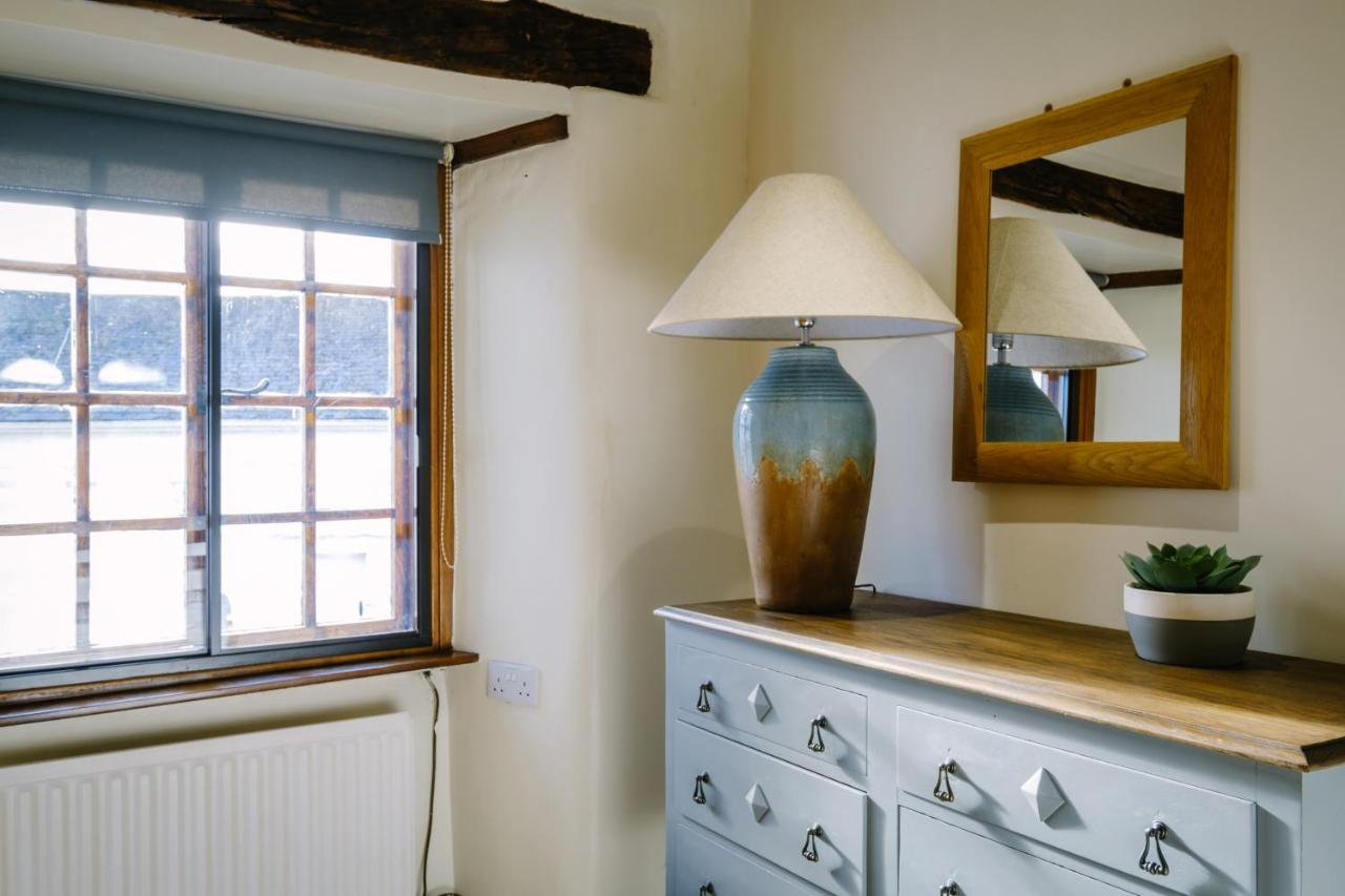 Vila Beautiful Grade 2 Listed Building - West Wing Bowness-on-Windermere Exteriér fotografie
